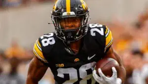 Kamari Moulton
