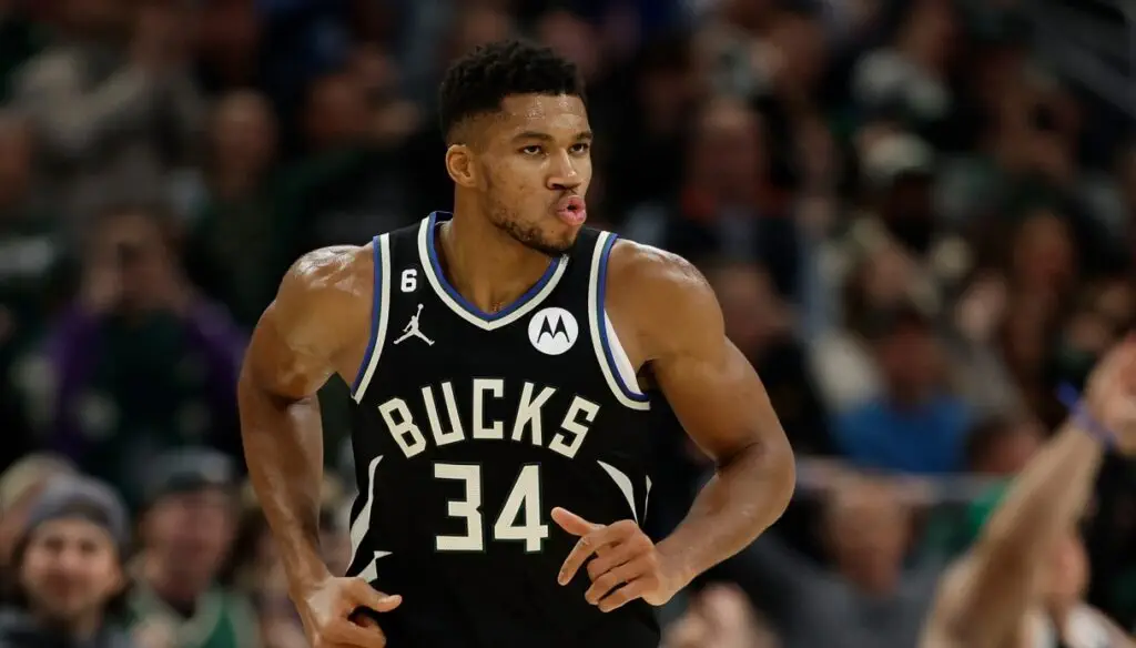 Giannis AntekoKounmpo